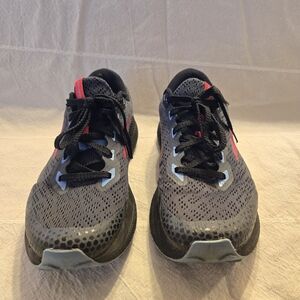 Brooks Black and Red Athletic Shoes